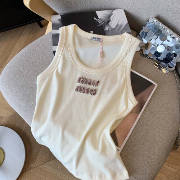 Miu Miu Women's Fashion Casual Sports Short Vest - Picture 4 of 8
